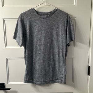 Mens Fabletics T-Shirt, Size Medium, Heather Grey